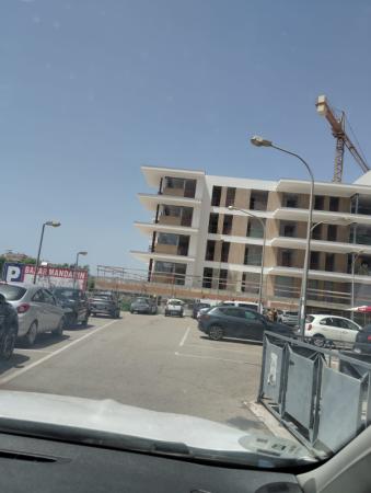 Reforma Integral de Vivienda con Patio Mediterráneo - Imagen 17